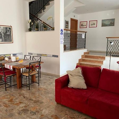 Villa Alma Φιουμιτσίνο Εξωτερικό φωτογραφία
