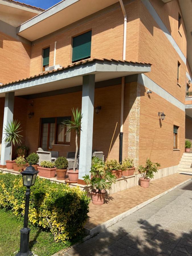 Villa Alma Φιουμιτσίνο Εξωτερικό φωτογραφία